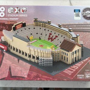 FOCO NCAA BRXLZ Stadium - Camp Randall Stadium - University of Wisconsin Legos